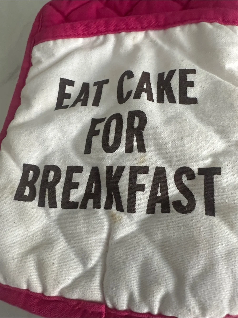 kate spade Pink and White Quilted Oven Mitt - 
